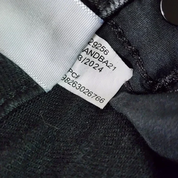 Aeropostale Jeans Mens 36x30 Black Slim Straight Faded Stretch Denim Excellent - Picture 12 of 16